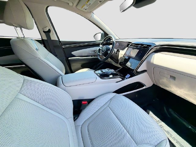 Certified 2024 Hyundai Tucson Limited FWD image 30