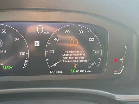 Used 2025 Honda Civic Sport Touring image 22