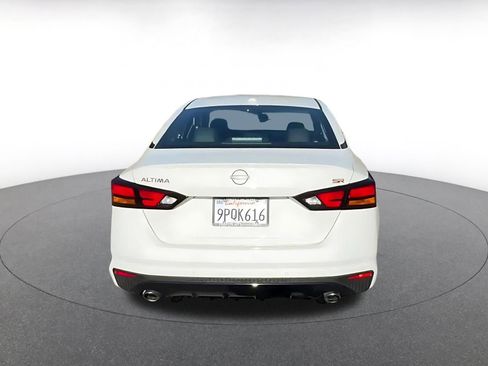 Used 2025 Nissan Altima 2.5 SR image 14