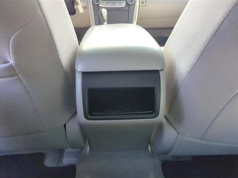 Used 2017 Toyota Camry LE FWD image 20
