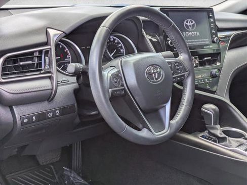 Used 2024 Toyota Camry XLE FWD image 10