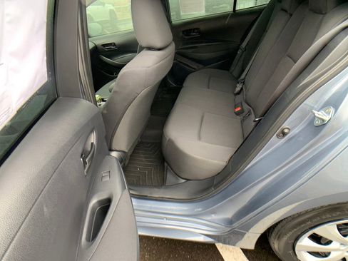 Used 2023 Toyota Corolla LE image 27