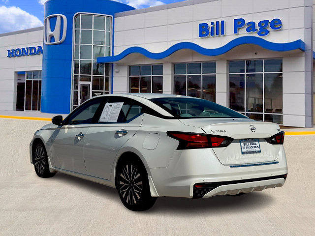 Used 2023 Nissan Altima 2.5 SV FWD image 6