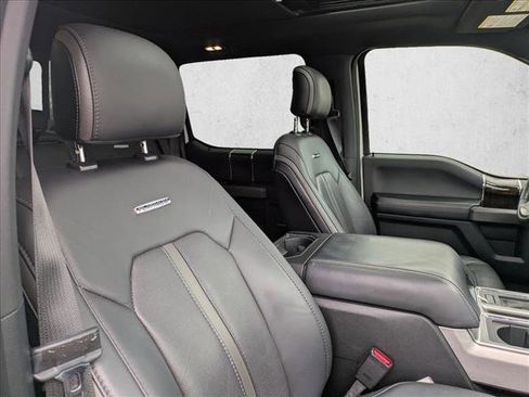 Used 2015 Ford F150 Platinum w/ Equipment Group 701A Luxury image 19