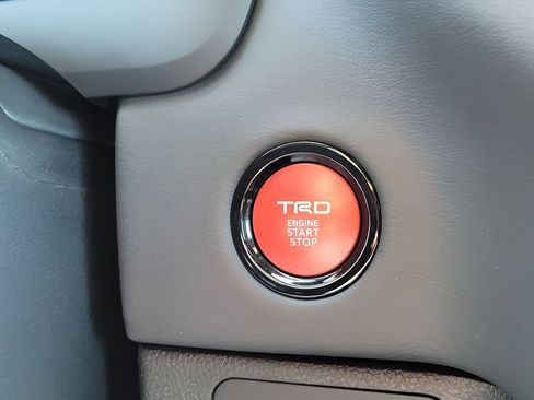 New 2026 Toyota Tundra Platinum AWD/4WD image 38