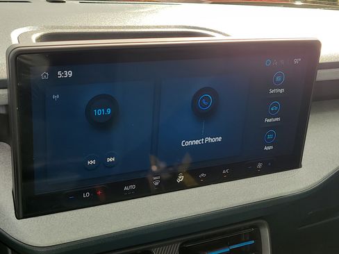 Used 2025 Ford Maverick XLT FWD image 23