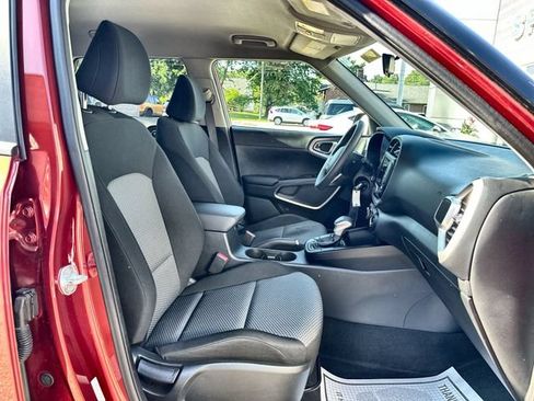 Used 2023 Kia Soul LX w/ LX Technology Package FWD image 26