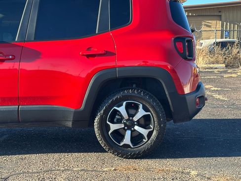 Used 2020 Jeep Renegade Trailhawk w/ Premium Leather Group image 27