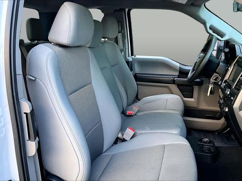 Used 2019 Ford F250 XL w/ STX Appearance Package RWD image 9