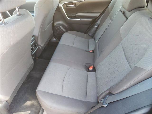 Used 2022 Toyota RAV4 XLE AWD/4WD image 24