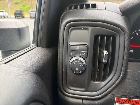 Certified 2024 GMC Sierra 3500 Pro w/ Convenience Package RWD image 29