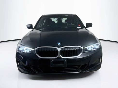Used 2025 BMW 330i Sedan RWD image 3