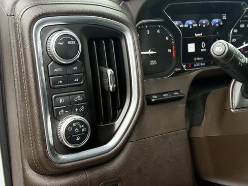 Certified 2023 GMC Sierra 2500 Denali w/ Denali Ultimate Package image 18