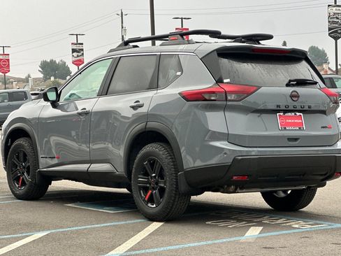 New 2026 Nissan Rogue Rock Creek image 6