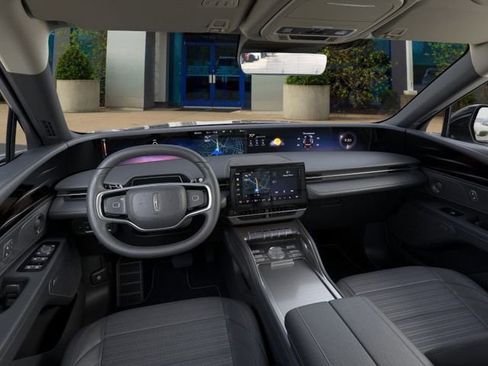 New 2026 Lincoln Nautilus Reserve image 9