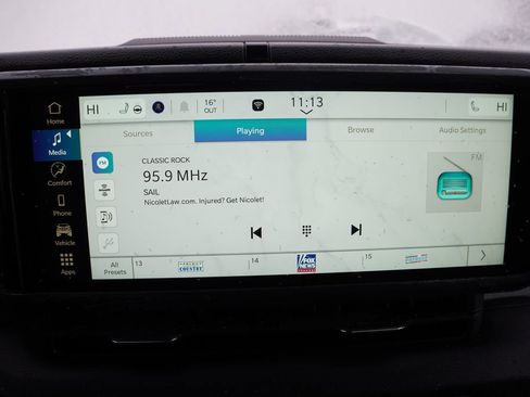 Certified 2024 Jeep Wrangler Willys image 22