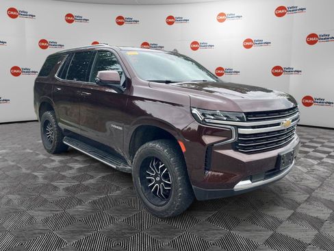 Used 2022 Chevrolet Tahoe LT w/ Luxury Package AWD/4WD image 1