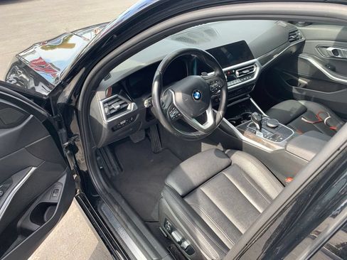 Used 2021 BMW 330i Sedan w/ Convenience Package RWD image 10