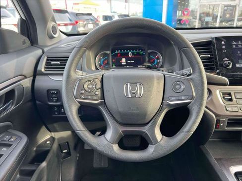 Used 2020 Honda Pilot EX image 15