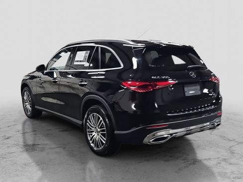 Certified 2024 Mercedes-Benz GLC 300 4MATIC image 8