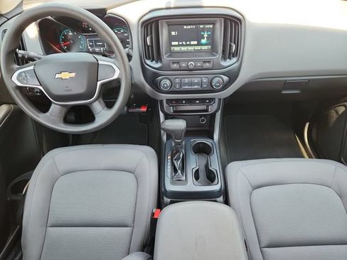 Used 2018 Chevrolet Colorado W/T w/ WT Convenience Package AWD/4WD image 16
