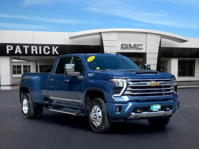 Used 2025 Chevrolet Silverado 3500 High Country w/ High Country Premium Package AWD/4WD image 1