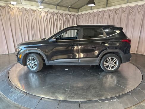 Used 2021 Kia Seltos S AWD/4WD image 8