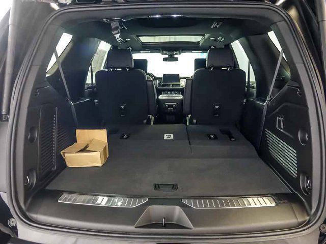 Certified 2021 Chevrolet Tahoe Z71 w/ Rear Media and Nav Package AWD/4WD image 33