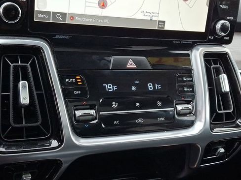 Certified 2023 Kia Sorento SX Prestige image 18