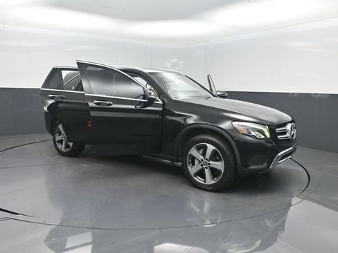 Used 2019 Mercedes-Benz GLC 300 image 29