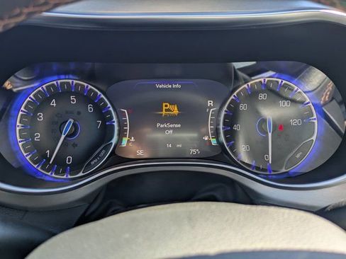 New 2026 Chrysler Pacifica Pinnacle image 23