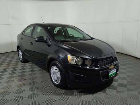 Used 2015 Chevrolet Sonic LS image 13