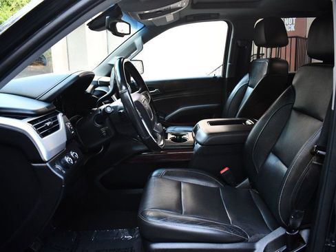 Used 2020 GMC Yukon XL SLT image 13