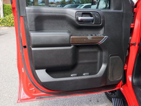 Used 2020 Chevrolet Silverado 1500 LT w/ Trailering Package image 12