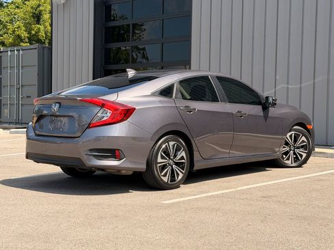 Used 2017 Honda Civic EX-L image 5