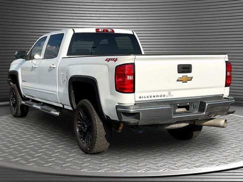 Used 2019 Chevrolet Silverado 2500 LT AWD/4WD image 5