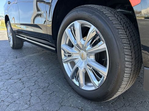 Used 2022 Chevrolet Tahoe High Country AWD/4WD image 34