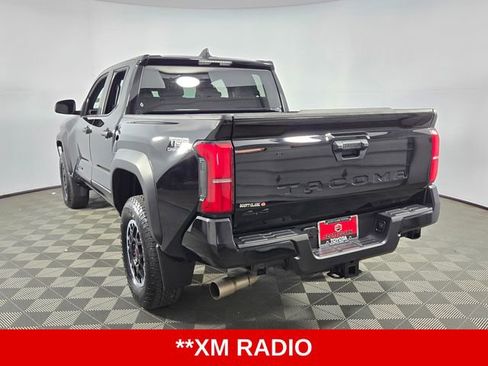 Used 2024 Toyota Tacoma TRD Off-Road image 6
