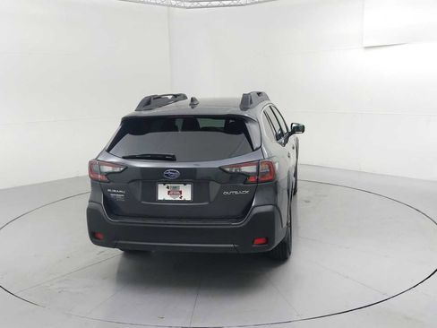 Certified 2025 Subaru Outback Premium w/ Popular Package #1A image 9