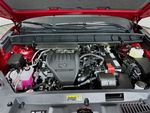 New 2026 Toyota Highlander XSE image 33