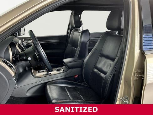 Used 2015 Jeep Grand Cherokee Limited w/ Luxury Group II image 20