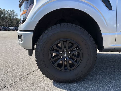 Used 2025 Ford F150 XLT w/ Equipment Group 302A MID image 22