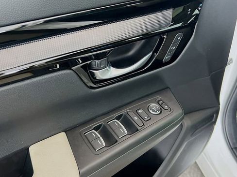 Certified 2024 Honda CR-V EX-L image 17