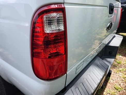 Used 2015 Ford F250 XLT RWD image 5