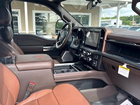New 2026 Ford F250 King Ranch w/ Chrome Package AWD/4WD image 5