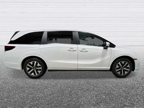 New 2026 Honda Odyssey EX-L image 7