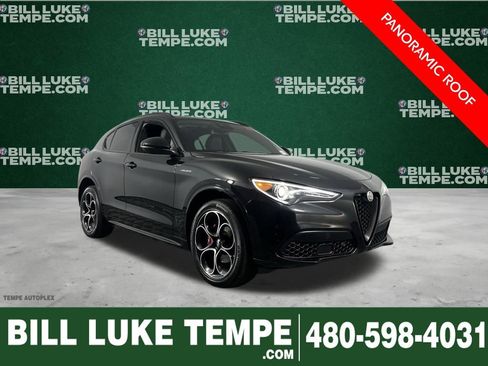 Used 2023 Alfa Romeo Stelvio Veloce image 1