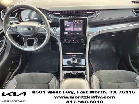 Used 2023 Jeep Grand Cherokee Altitude AWD/4WD image 25