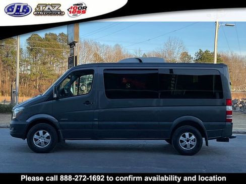 Used 2015 Mercedes-Benz Sprinter 2500 image 4