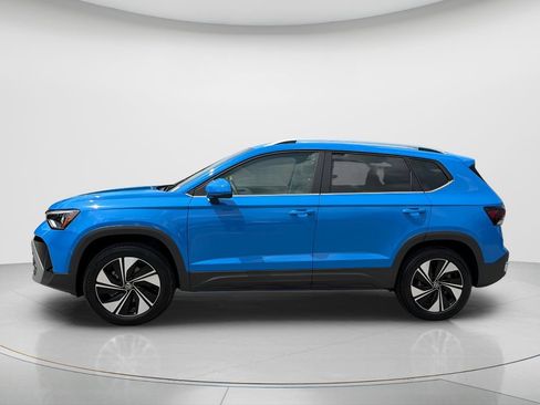 New 2026 Volkswagen Taos SE AWD/4WD image 9